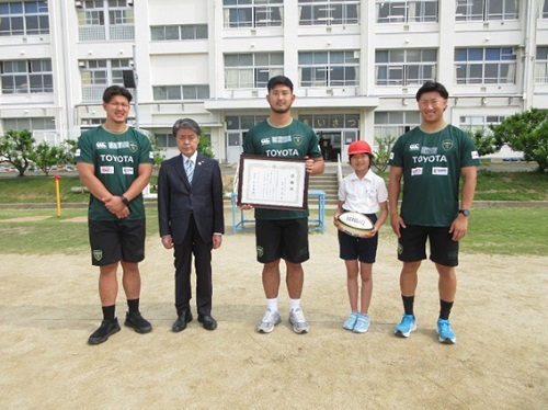 ラグビーボール贈呈式及びタグラグビー体験会　6月2日（月曜日）
