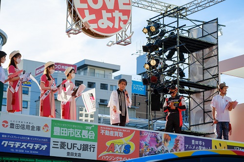 おいでん祭り（総踊り）　7月30日（土曜日）