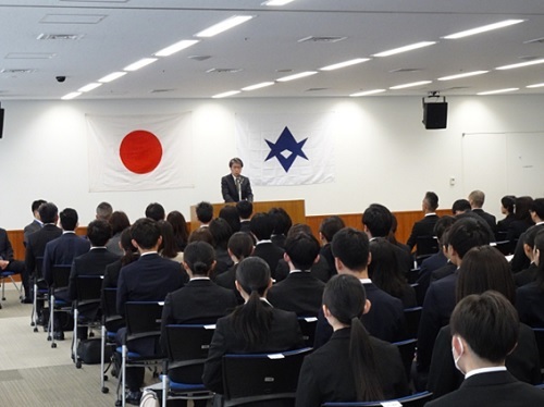 新規採用職員辞令交付式　4月1日（月曜日）
