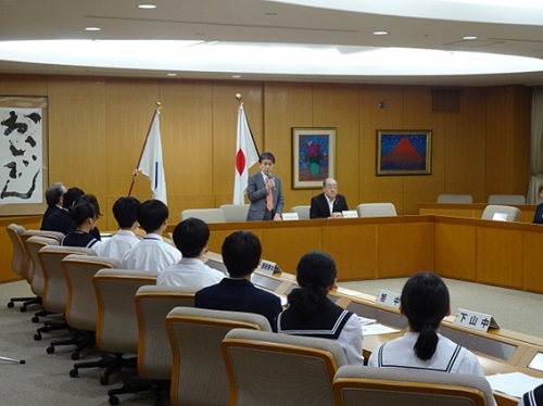 中学生海外派遣団　帰国報告会　10月24日（木曜日）