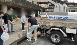 静岡県静岡市給水派遣　給水車都職員