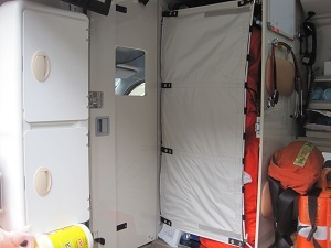 高規格救急自動車　資器材
