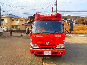 消防ポンプ車　前面