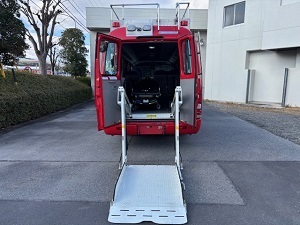 支援車　電動リフト
